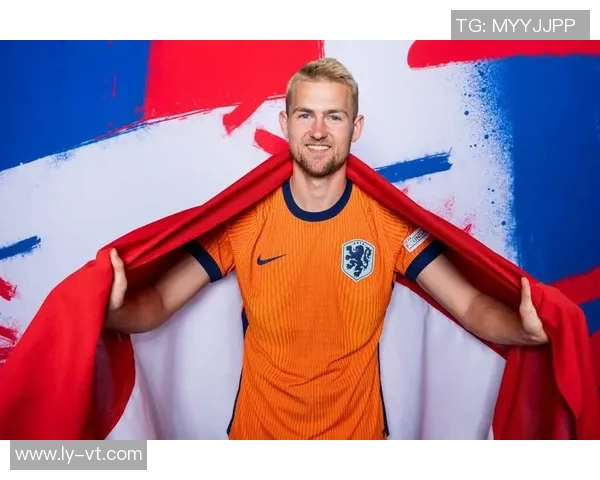 高清曼联球星壁纸收藏展现绿茵激情与红魔荣耀风采